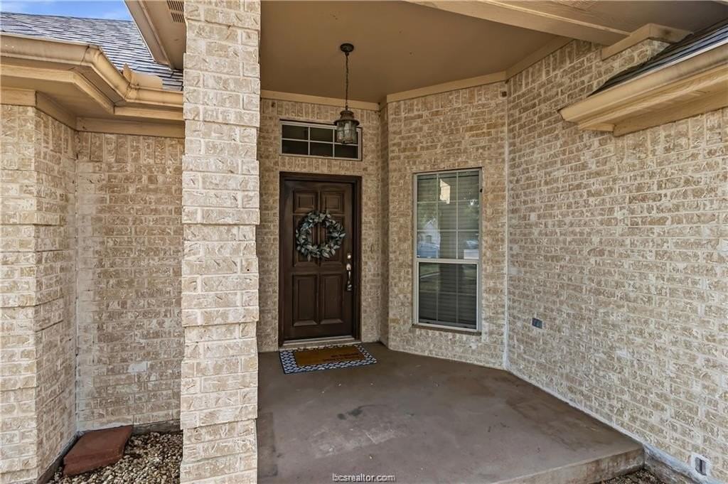 5310 Draycott Ct - Photo 3 of 31