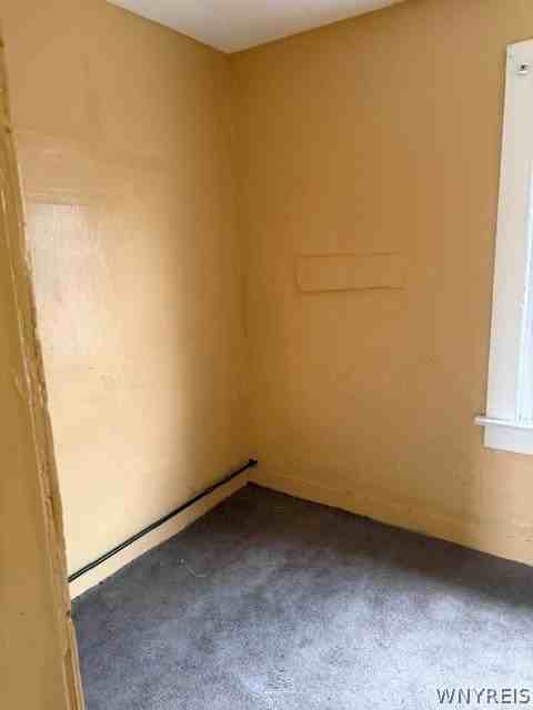 518 Wilson St - Photo 4 of 15