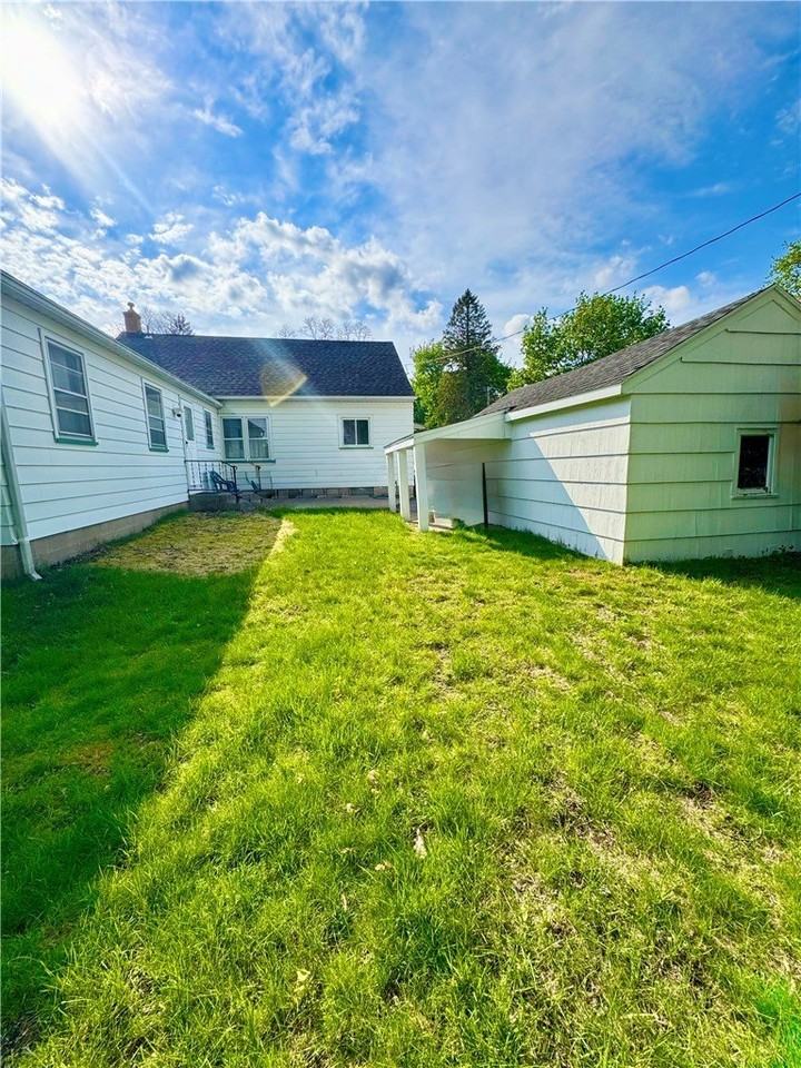 508 Roosevelt Rd - Photo 2 of 10