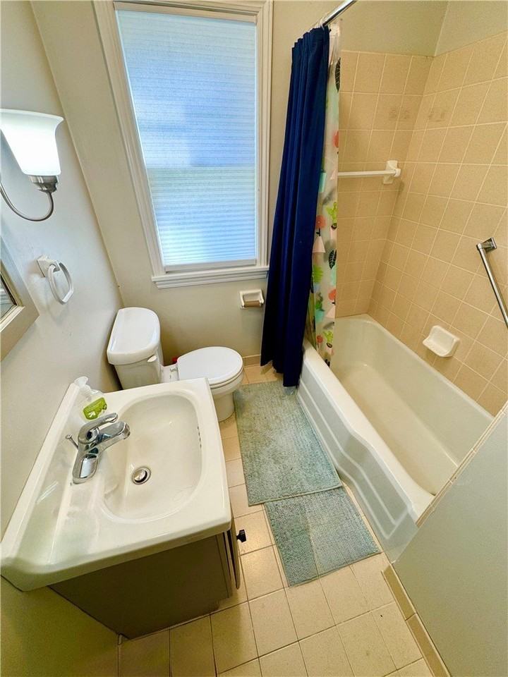 508 Roosevelt Rd - Photo 7 of 10