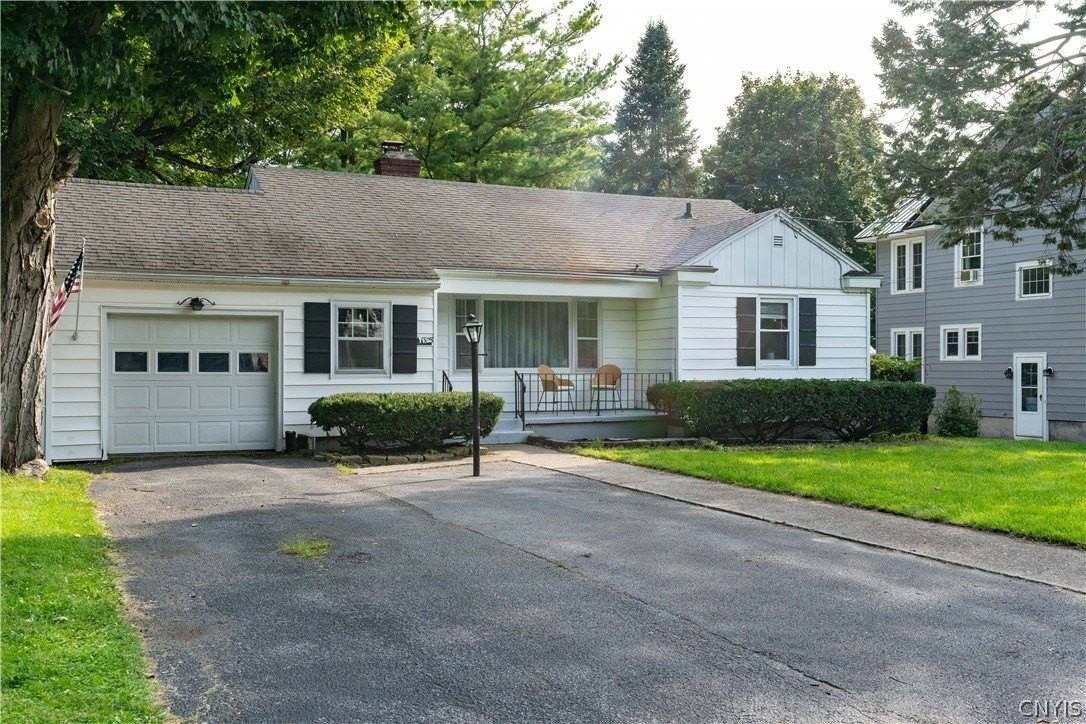 325 Paddock St - Photo 5 of 48
