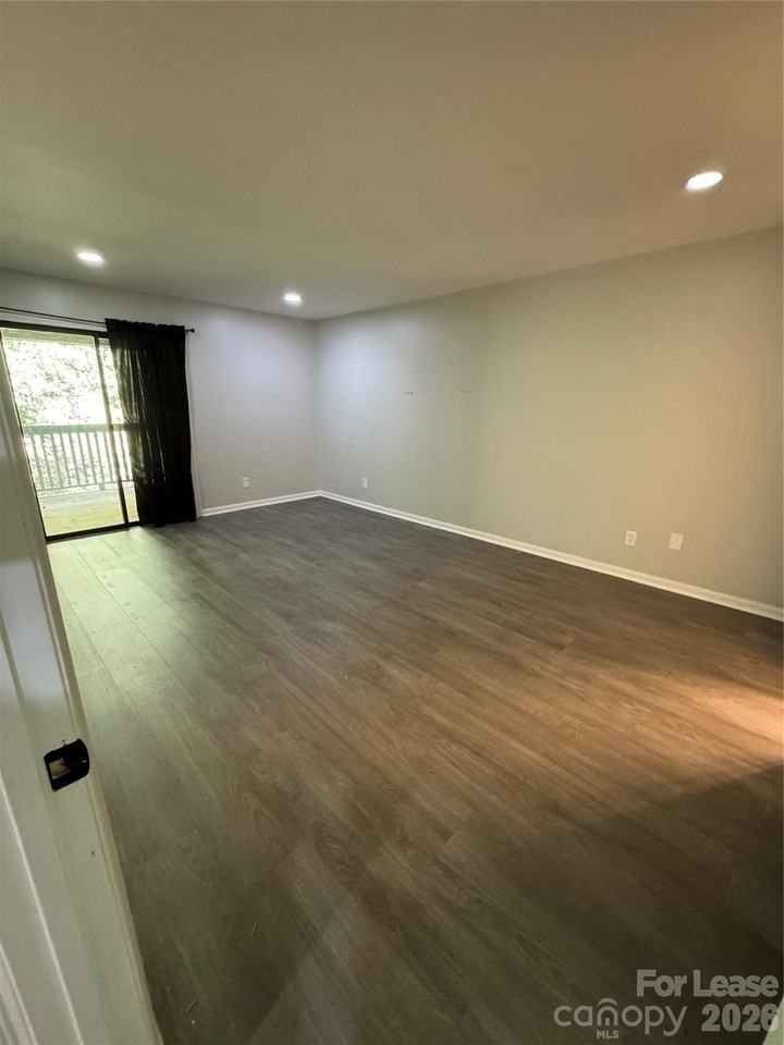2501 Kilborne Dr #D - Photo 7 of 16