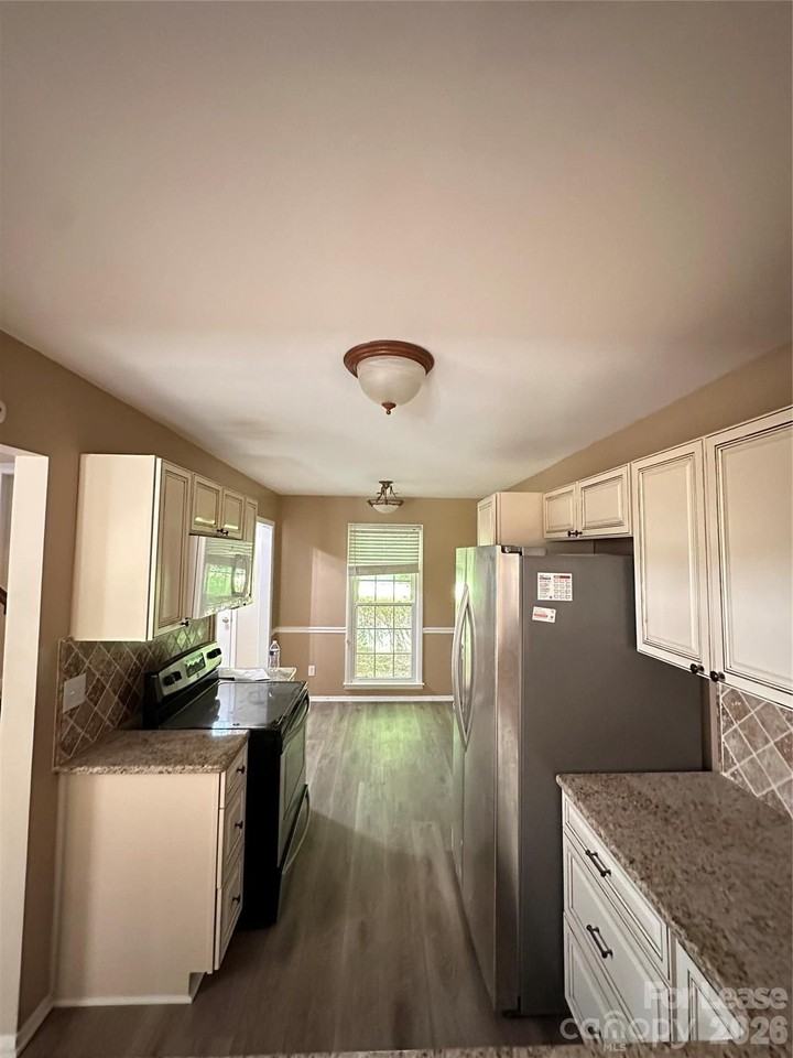 4101 Ivystone Ct - Photo 7 of 16