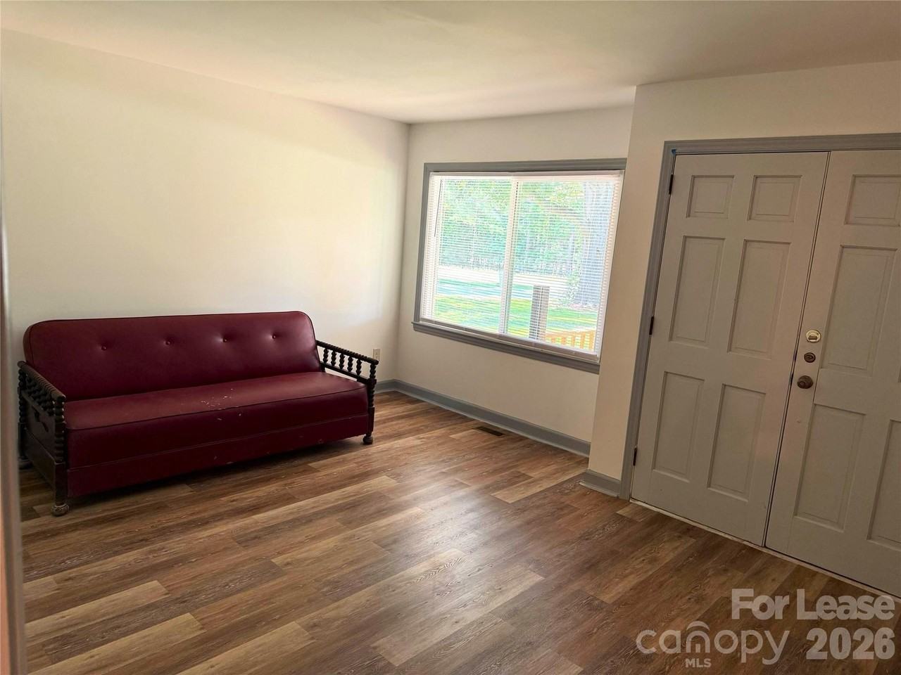 3215 Waxhaw Hwy - Photo 4 of 15