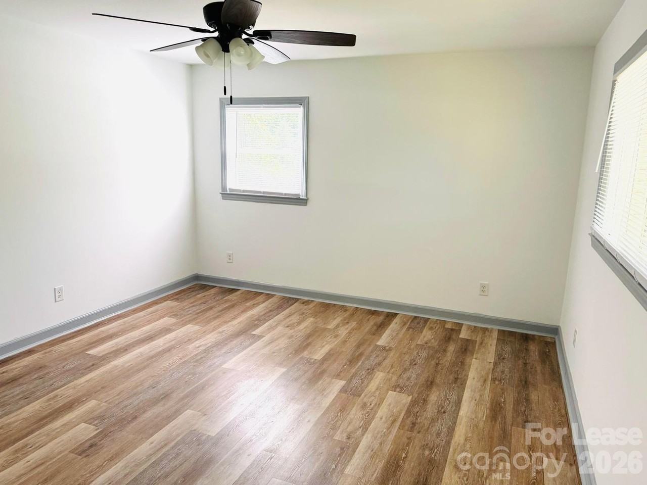 3215 Waxhaw Hwy - Photo 5 of 15