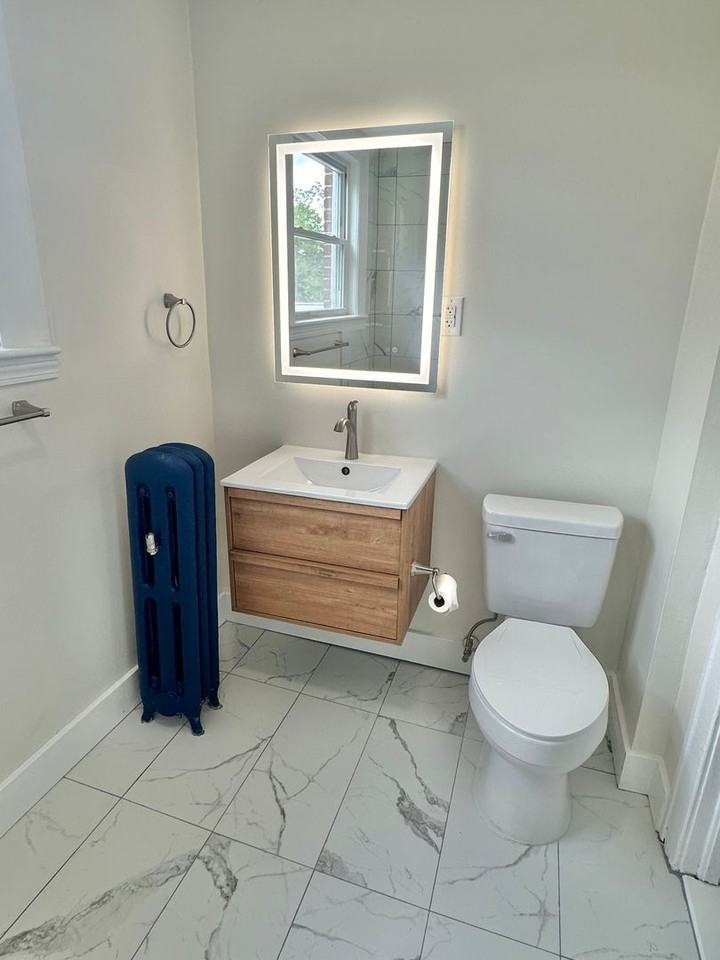 90 Monroe St - Photo 5 of 28