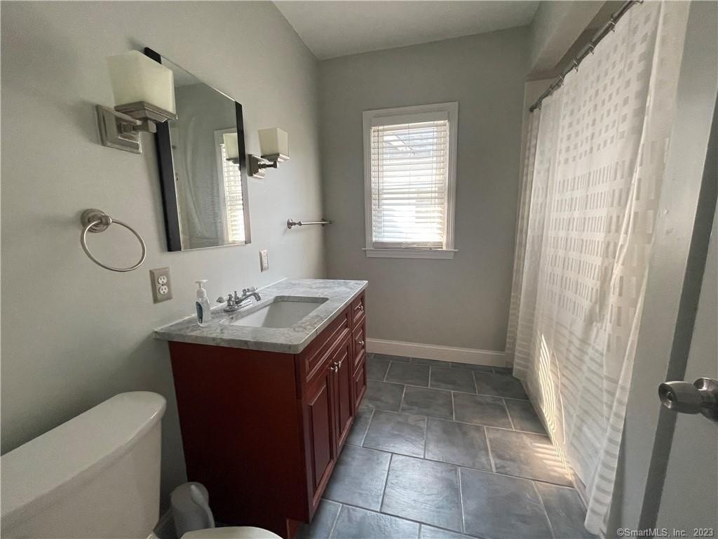 109 Churchill St #2ndFL - Photo 5 of 7