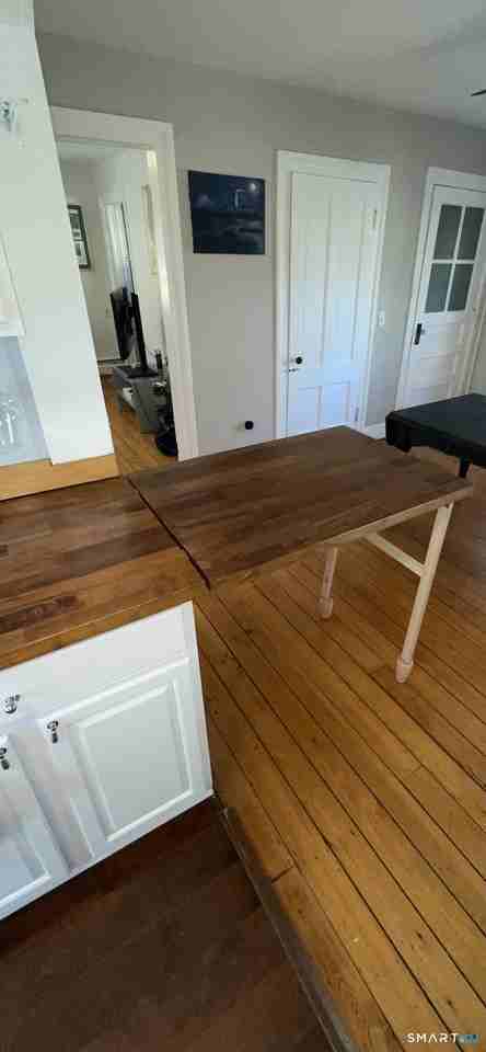 11 Huber Ave - Photo 4 of 26