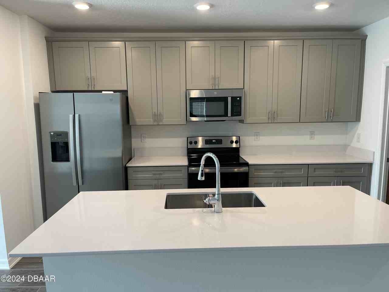 1203 Cabot Cliffs Dr - Photo 7 of 23