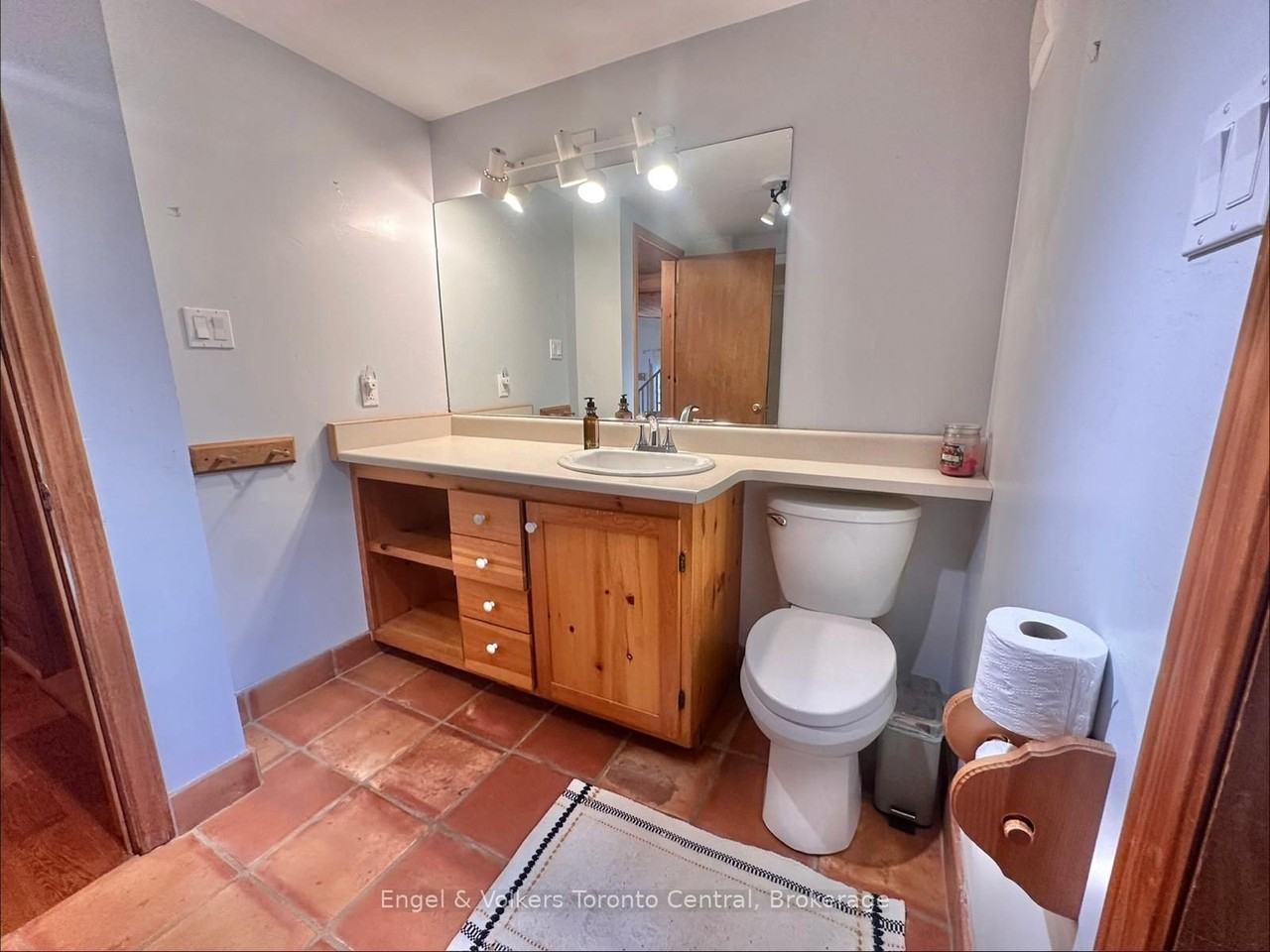 109 Hope Street 2 - Photo 7 of 25