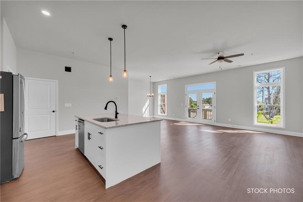 1038 Homestead Way Street - Photo 7 of 36