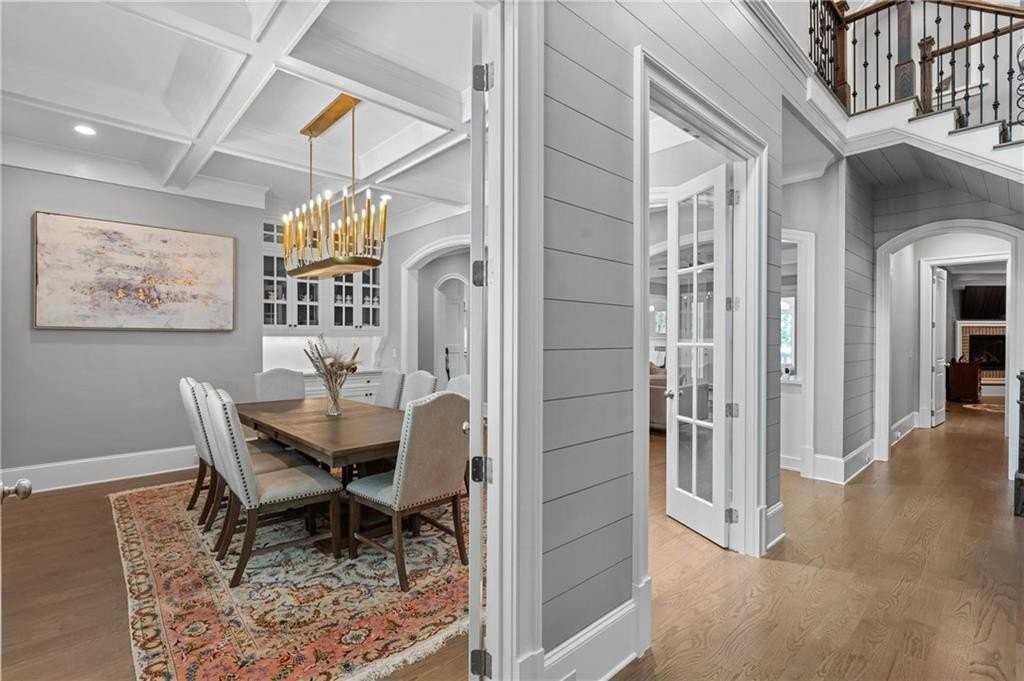 1685 Mount Paran Rd Nw - Photo 4 of 50