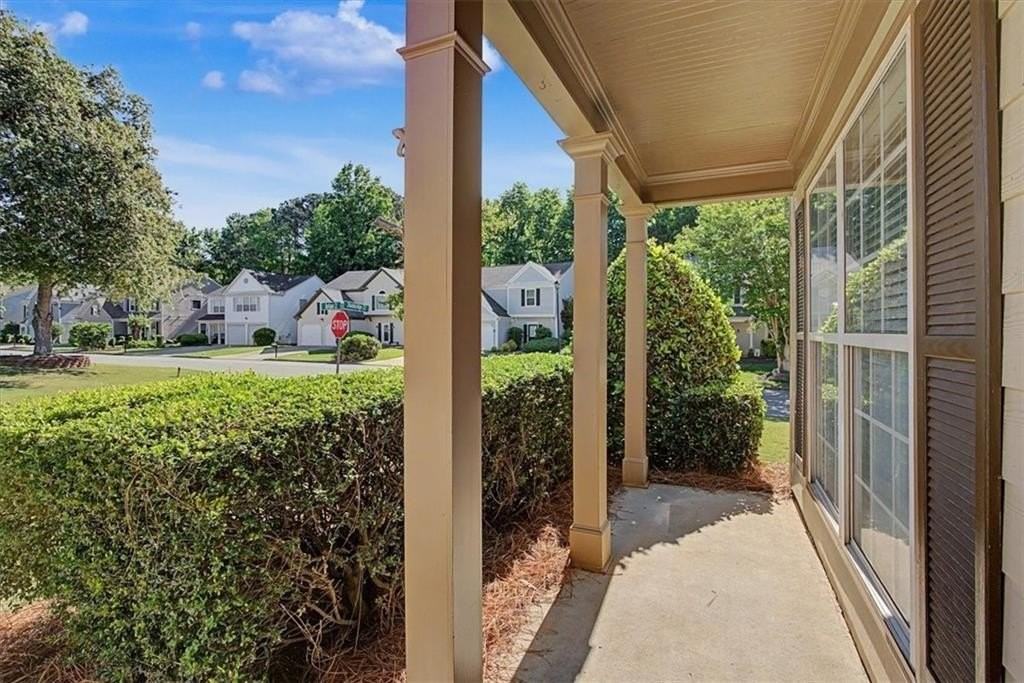 400 Stambridge Ct - Photo 4 of 43