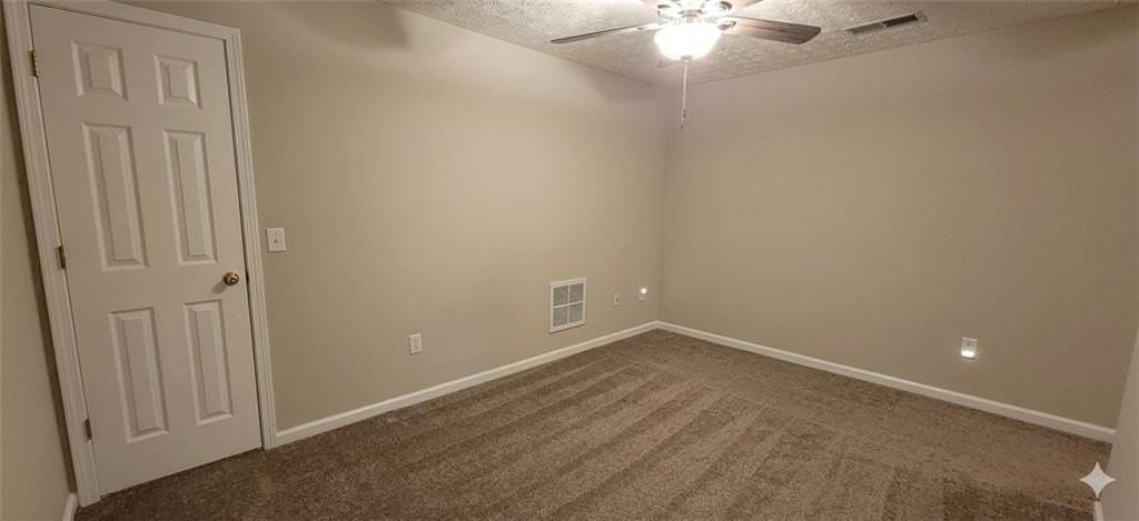 252 Tara Commons Dr - Photo 5 of 18