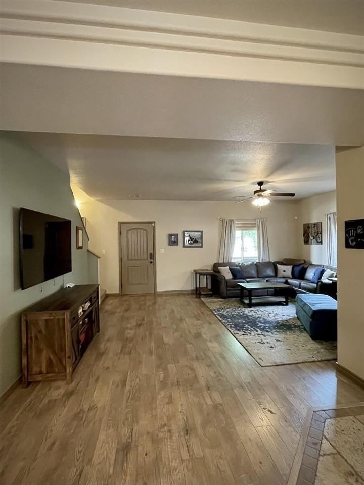 2489 Waite Ave - Photo 3 of 33