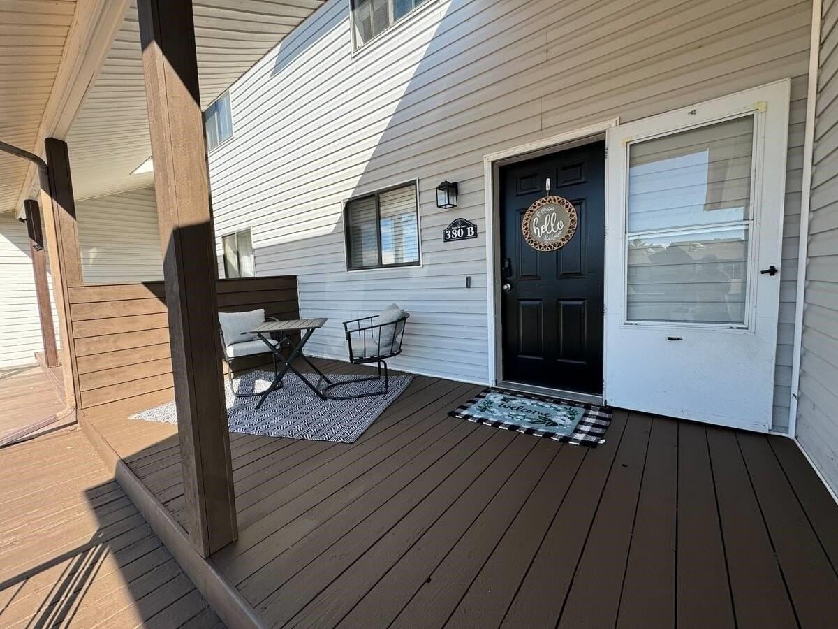 380 Explorer Ct #B - Photo 3 of 29