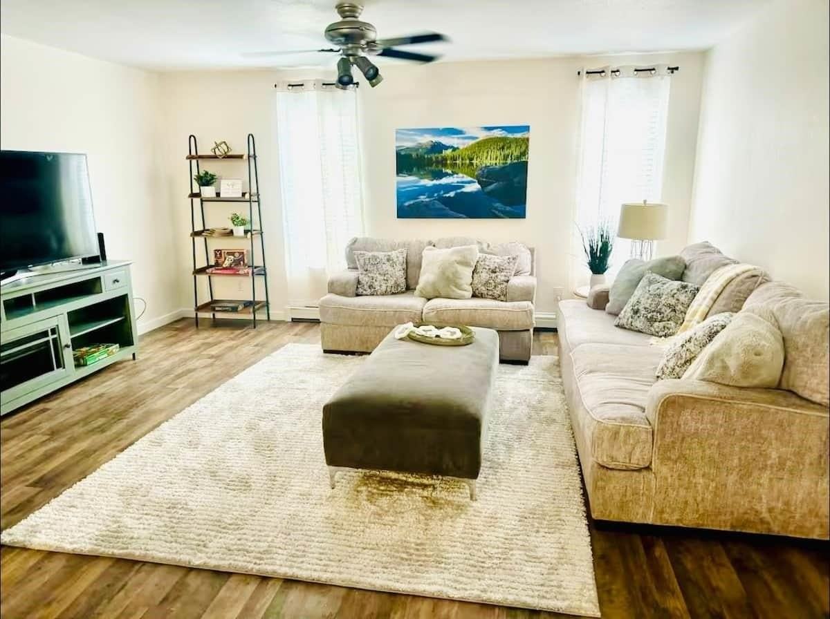 380 Explorer Ct #B - Photo 6 of 29
