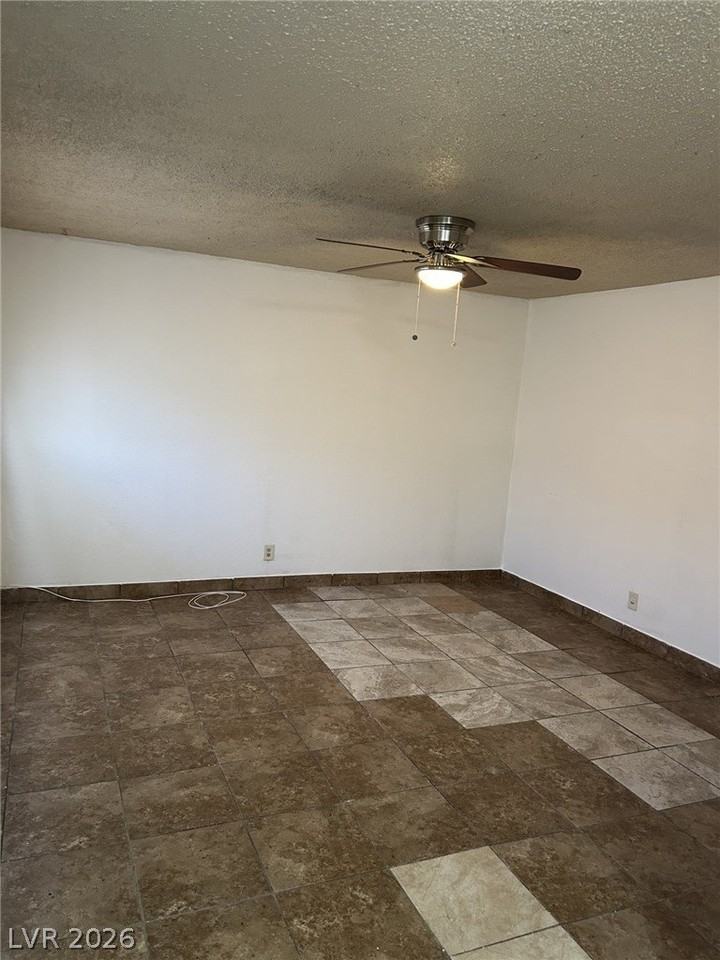 2321 Ellis St #3 - Photo 3 of 11