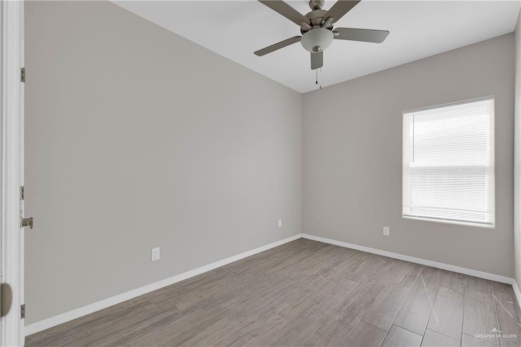 5006 N Dahlia St #1 - Photo 6 of 13