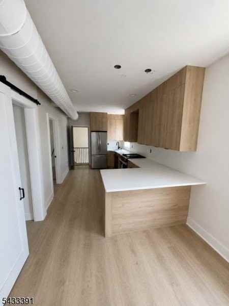 88 Sanford Ave - Photo 6 of 8
