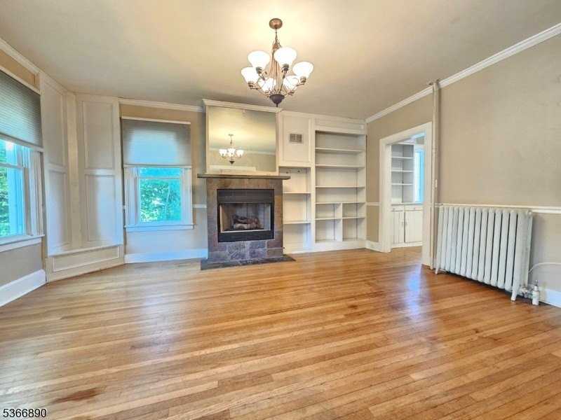 24 Pennsylvania Ave - Photo 5 of 17