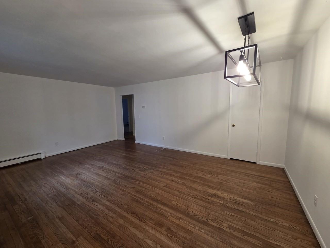 5 Mountain Ave #LEFT - Photo 2 of 16