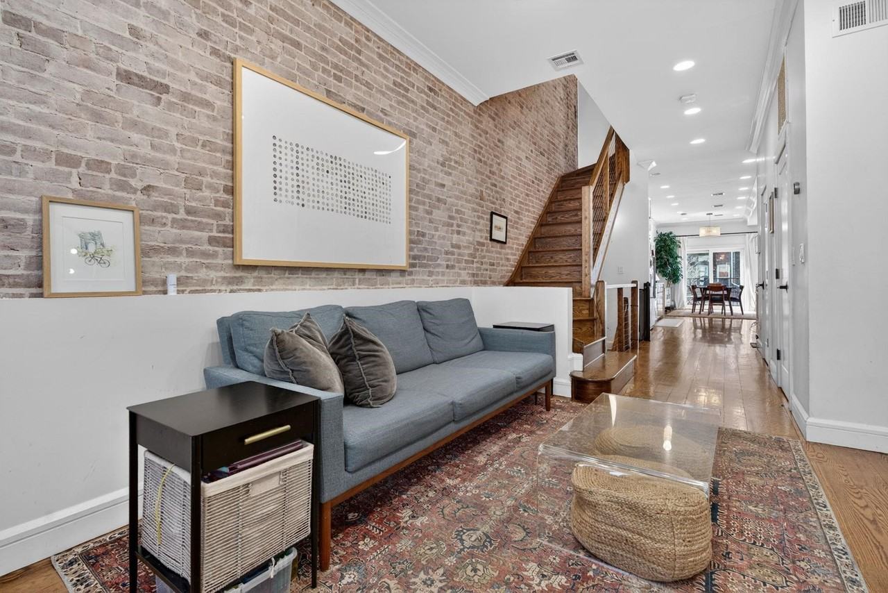 926 Park Ave - Photo 4 of 46