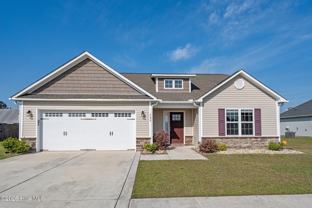 320 Aquamarine Cir - Photo 1 of 1