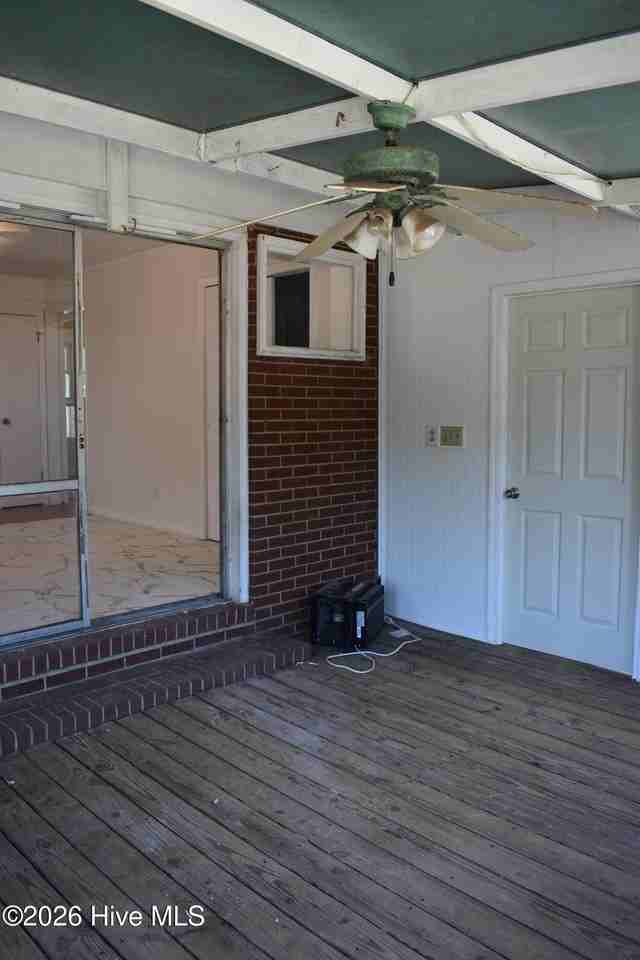735 Old Edgefield Rd - Photo 5 of 19