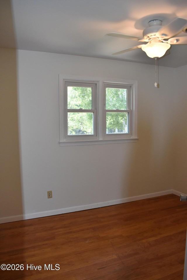 735 Old Edgefield Rd - Photo 7 of 19