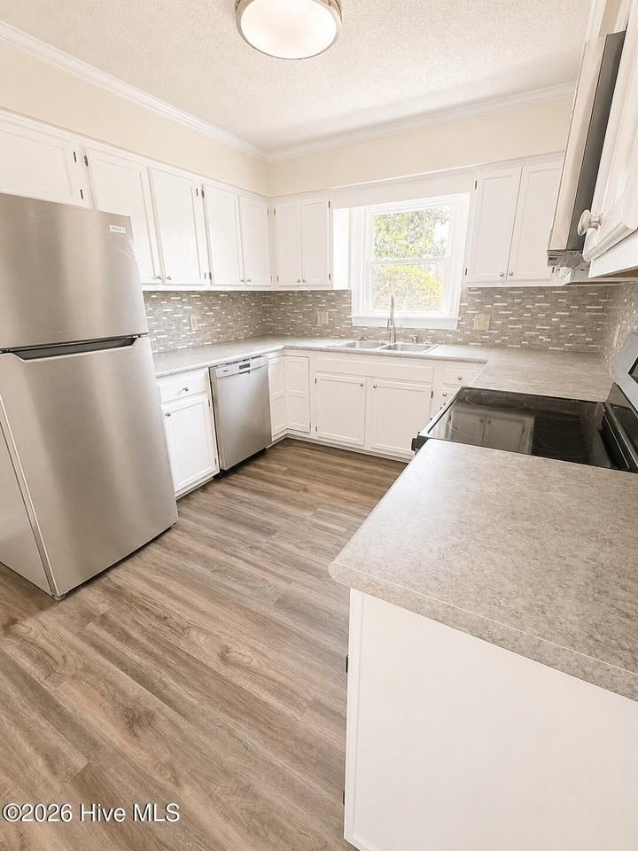1827 Quail Ridge Rd #A - Photo 7 of 17
