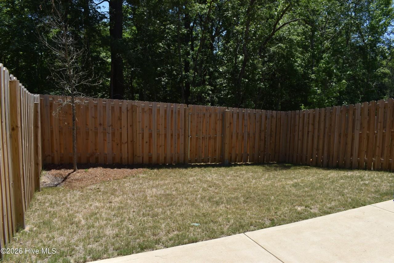 4164 Beautiful Pond Park - Photo 4 of 20