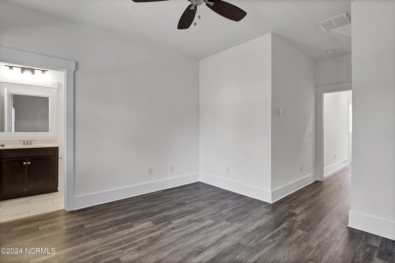 1808 Bungalow Row - Photo 5 of 25