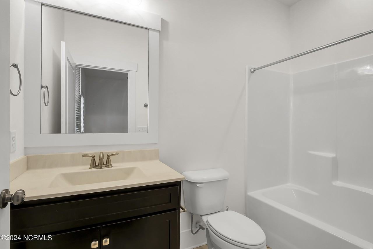 1808 Bungalow Row - Photo 6 of 25