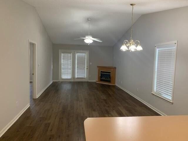 207 Evans Lake Dr - Photo 2 of 18