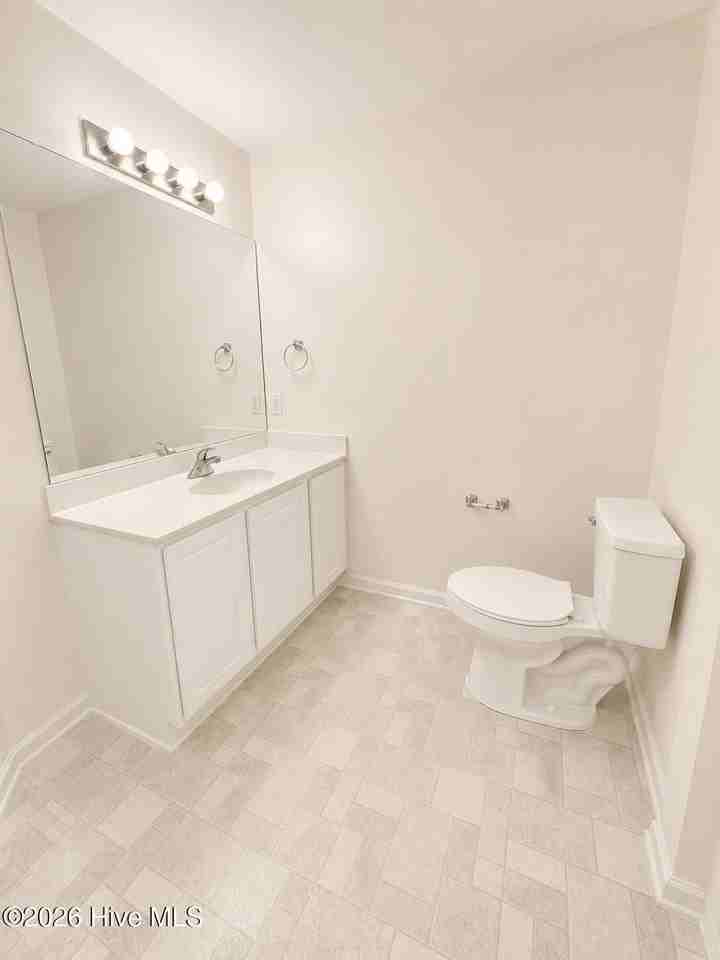 2235 Locksley Woods Dr #E - Photo 4 of 22