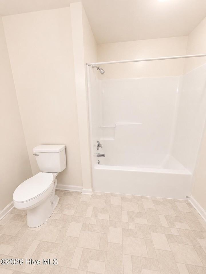 2235 Locksley Woods Dr #E - Photo 5 of 22