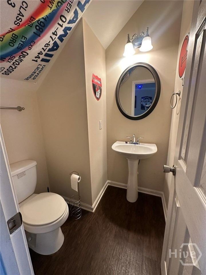 194 Strickland Ave - Photo 7 of 12