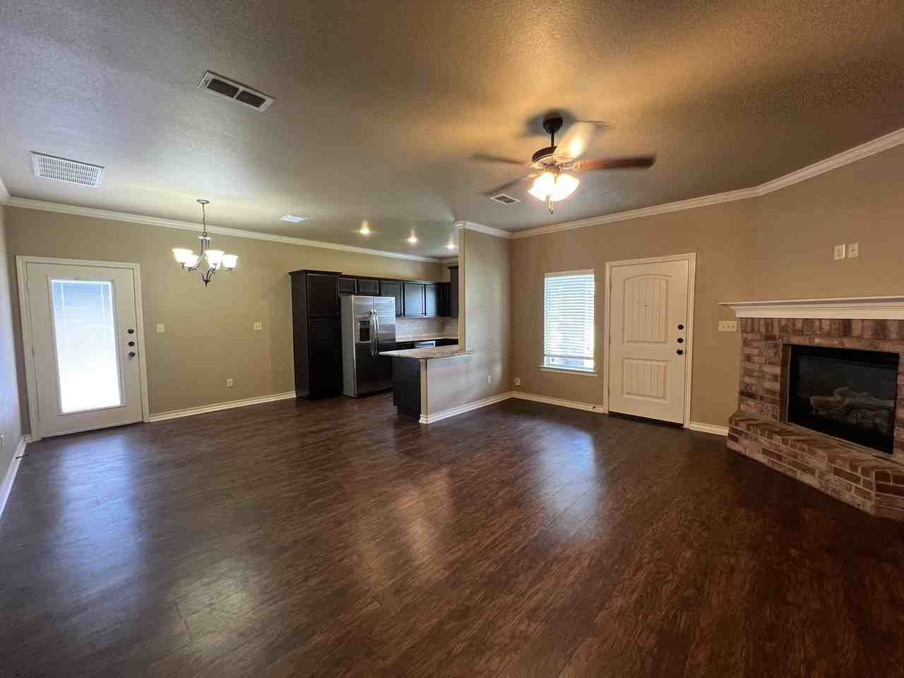 10509 Quinton Ave #B - Photo 3 of 30