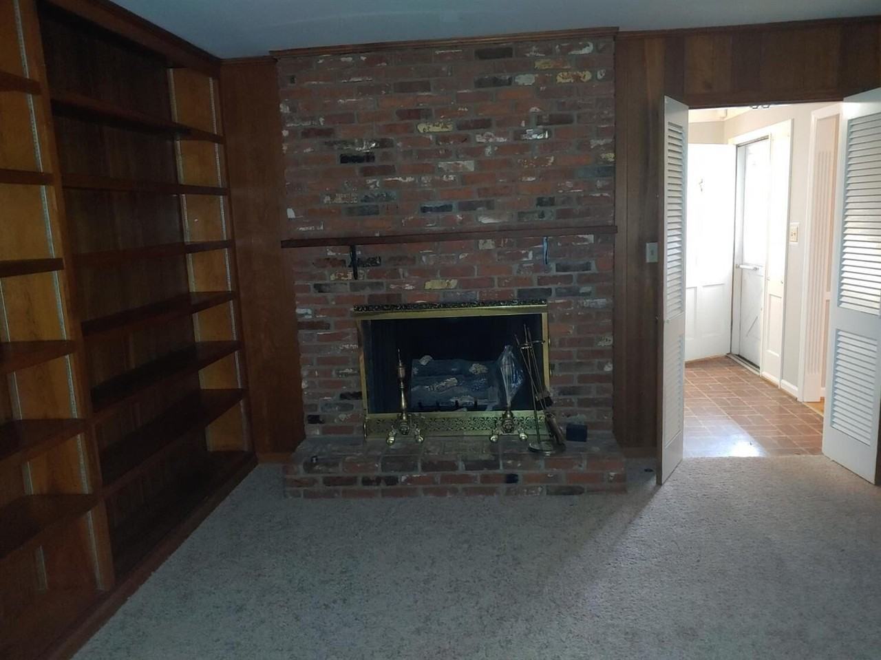 3433 Keithshire Way - Photo 5 of 31