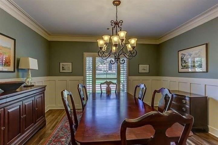 2520 Fox Hill Dr - Photo 4 of 24
