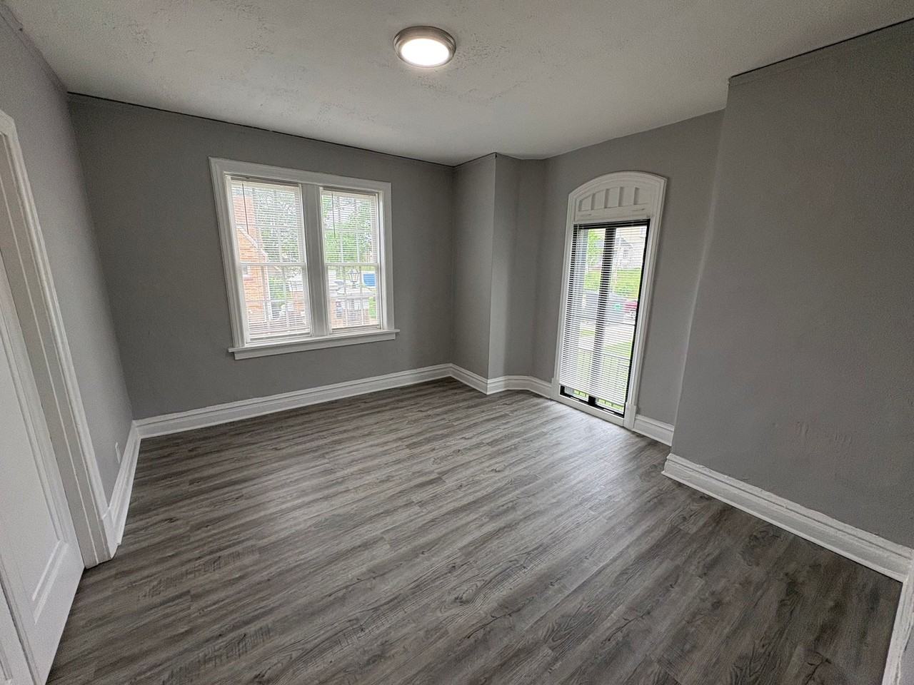 5345-49 Cabanne - Photo 6 of 33