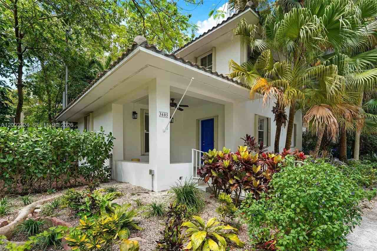 3605 S Douglas Rd - Photo 2 of 17