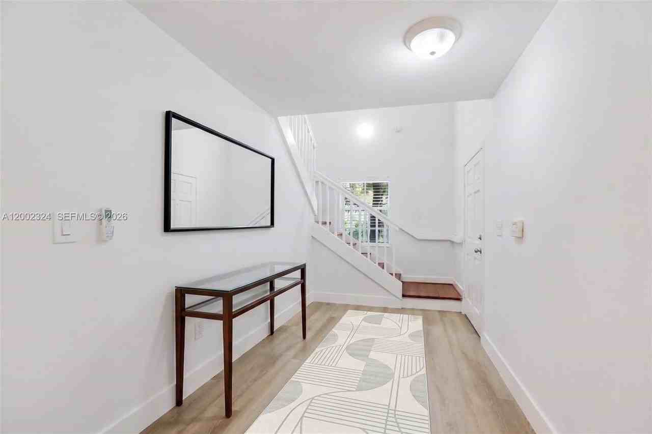 3605 S Douglas Rd - Photo 4 of 17
