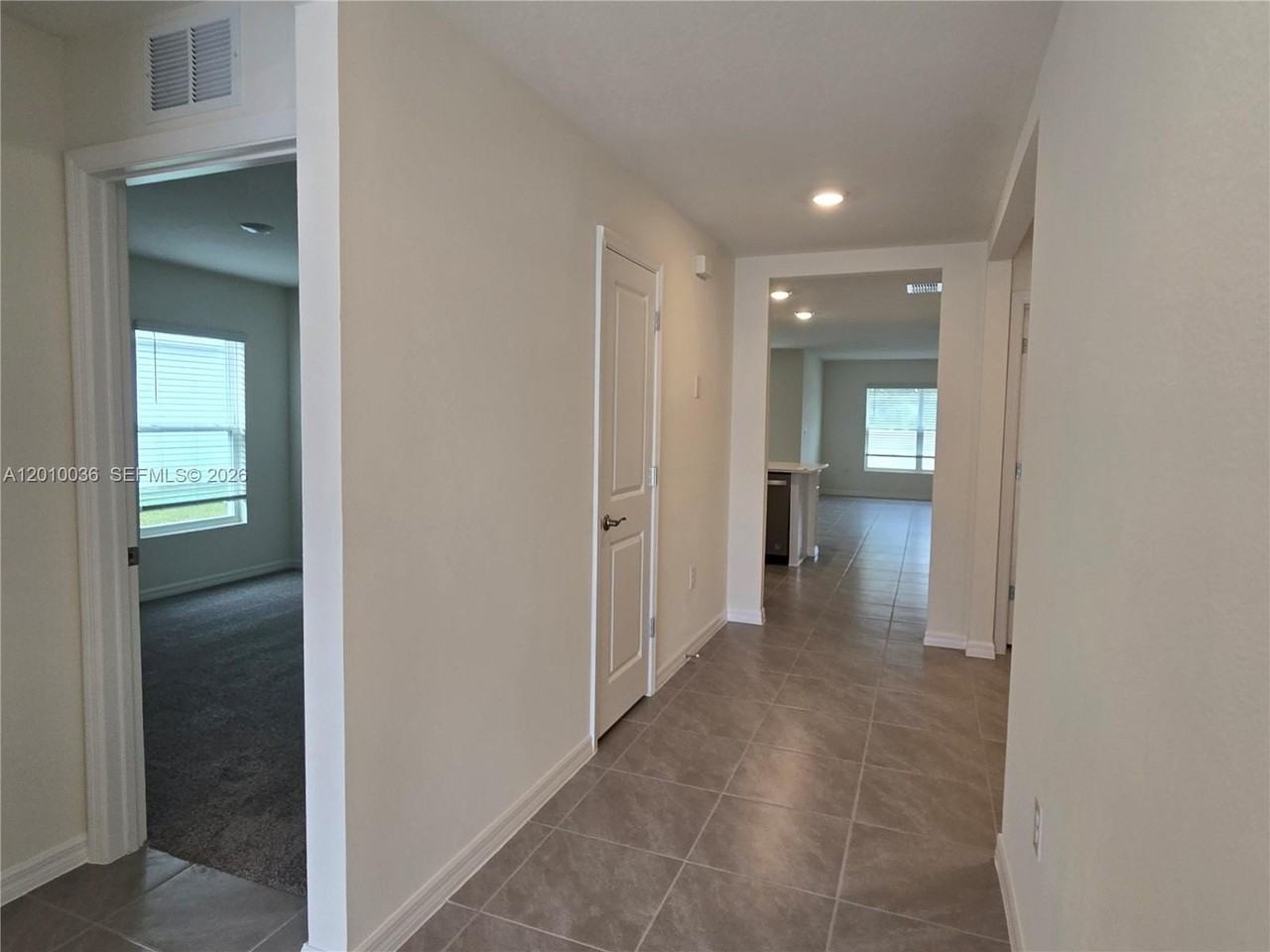 9871 Se 161st Lane Rd #0 - Photo 6 of 31