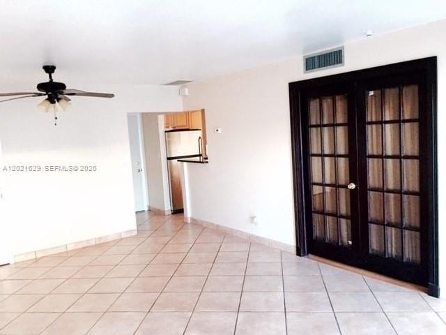 236 Castlewood Dr #104 - Photo 2 of 14