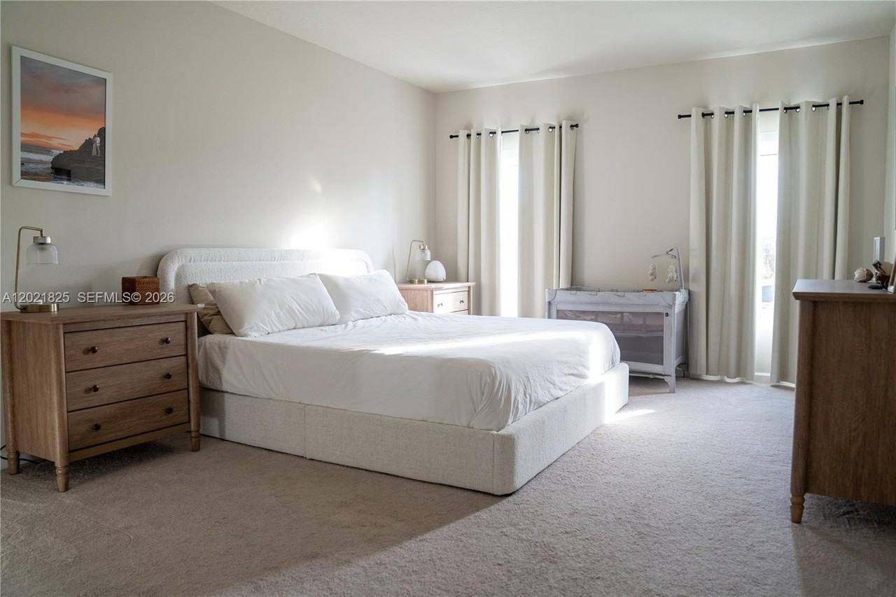 603 Lychee Ln - Photo 6 of 15