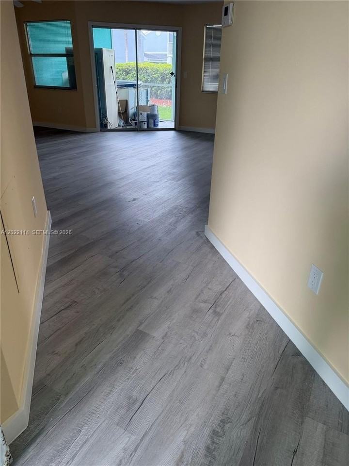 2603 Se 20th Ct #102A - Photo 3 of 6