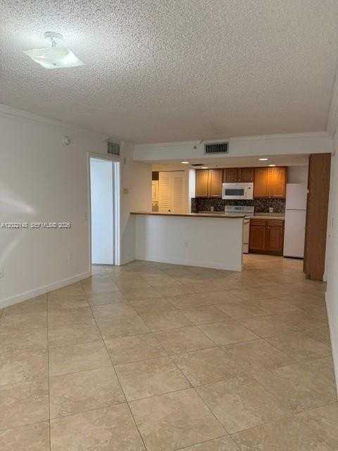 9905 Westwood Dr #18-3 - Photo 4 of 13
