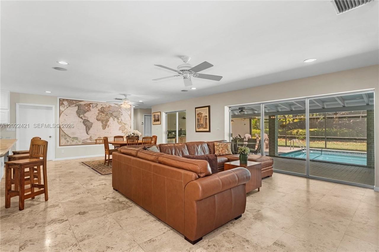 6845 Sw 129th Ter - Photo 4 of 25